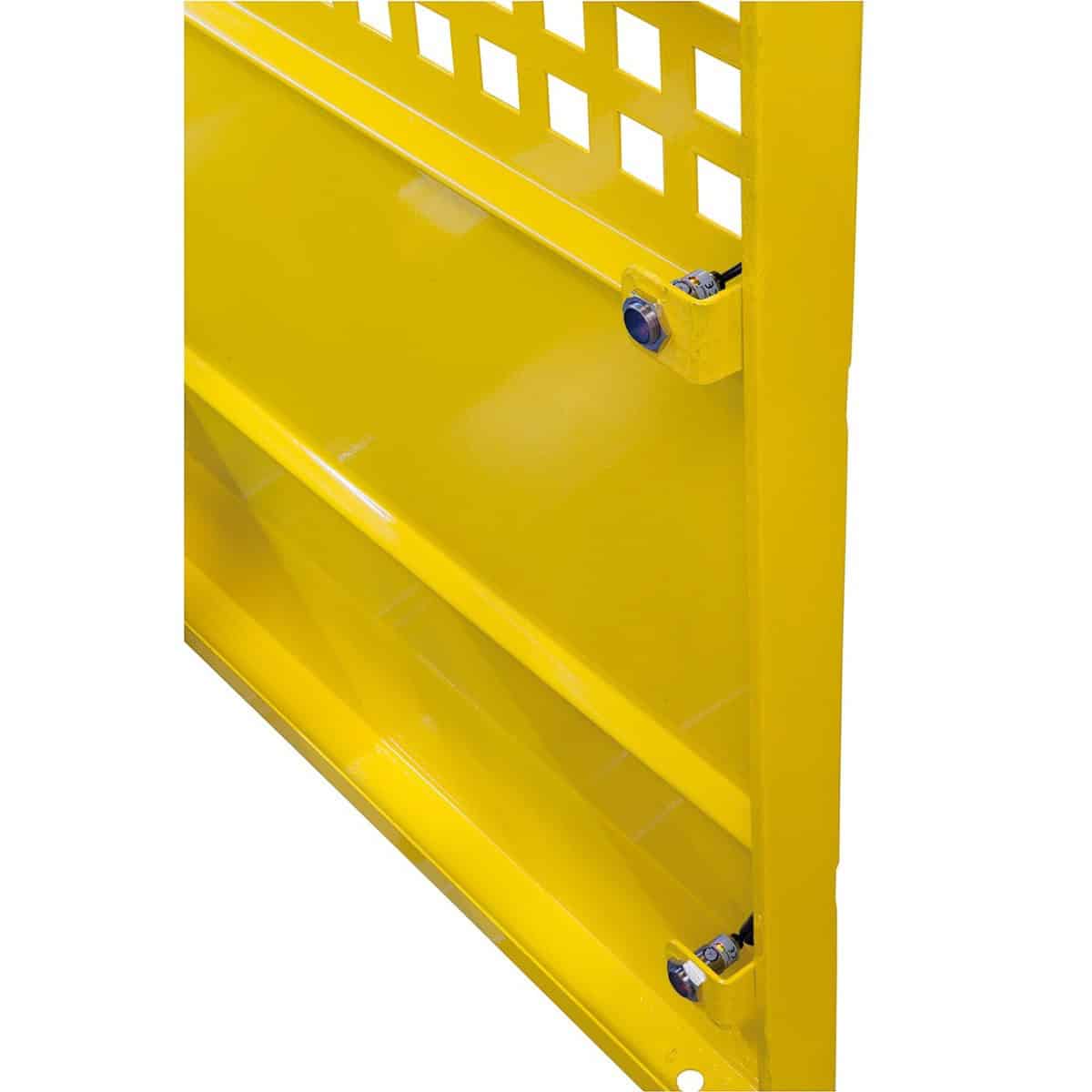 Bernardo MTE 1560 x 3 mm NCC ā Cesoia a ghigliottina motorizzata