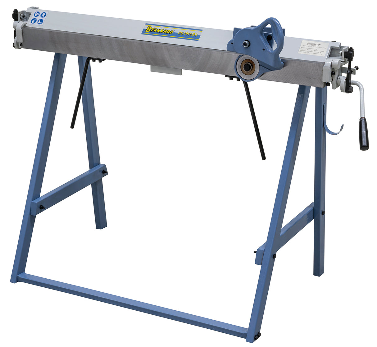 BB 1016 RS installata in officina con cesoia a rulli integrata per piegatura e taglio lamiera.