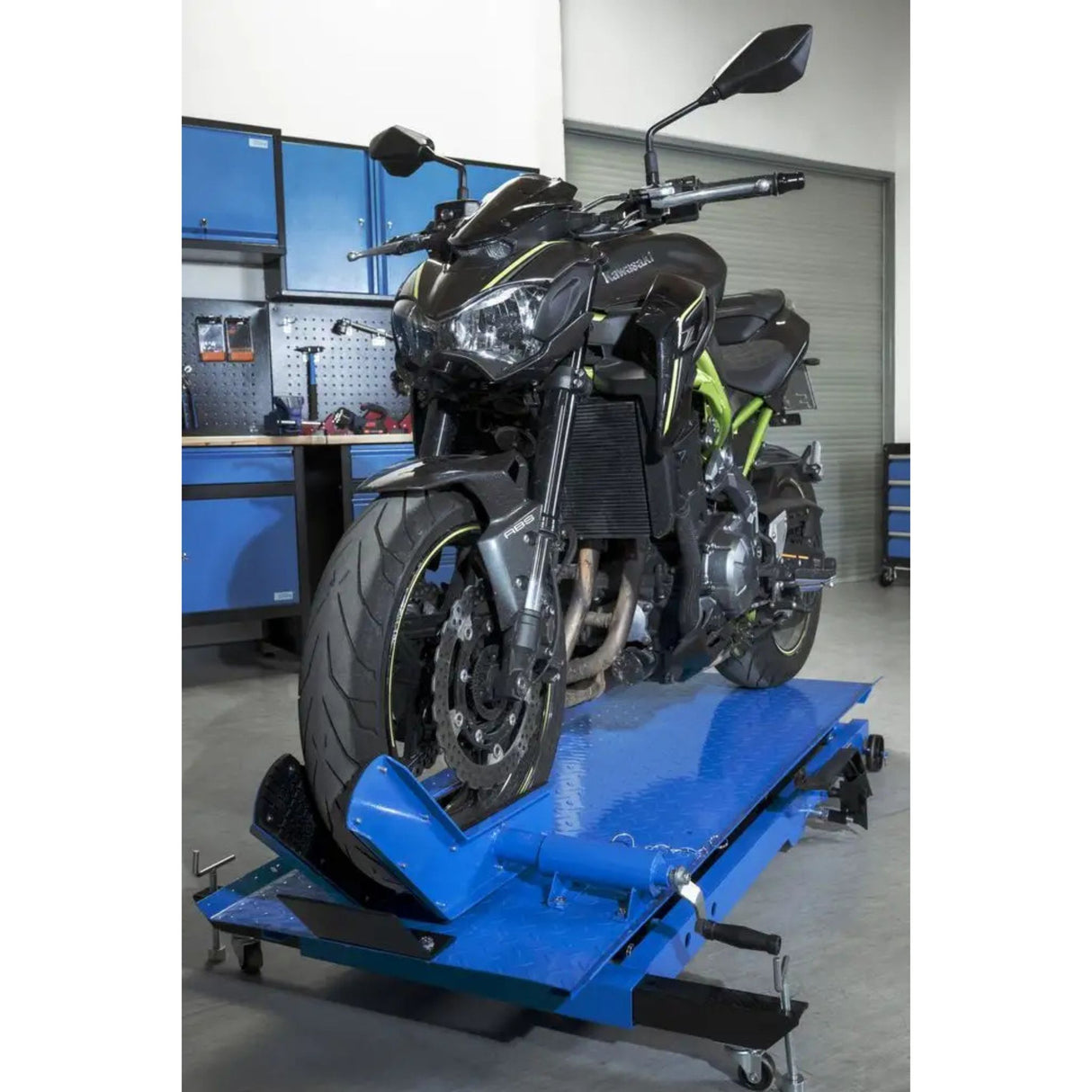 Dvigalo za motorna kolesa Güde GMR 560