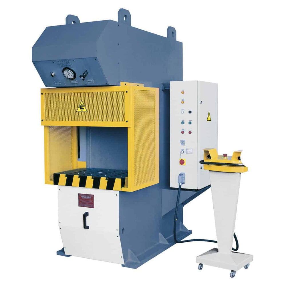 Pressa idraulica Bernardo HCP 150, 150 tonnellate di potenza, tavola da 700 × 1100 mm e motore da 7,5 kW per lavorazioni industriali complesse.