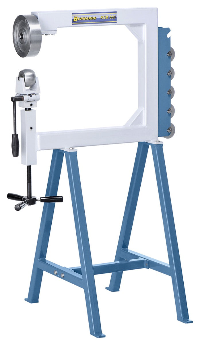 Ruota inglese Bernardo RSM 560 con set completo di rulli di formatura per lavorazione metalli