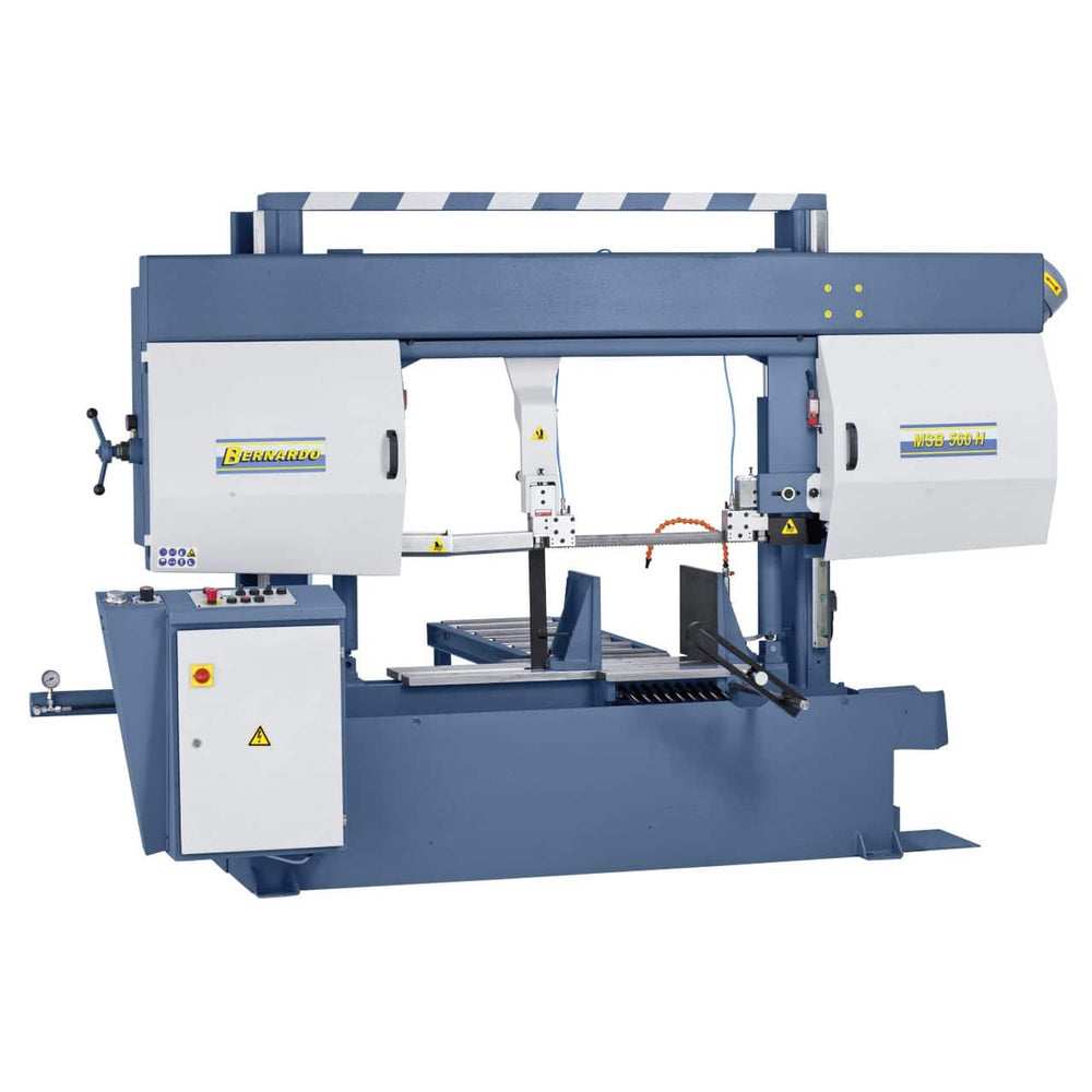 Sega a nastro semiautomatica Bernardo MSB 360 H con velocità variabile, sollevamento automatico e capacità fino a 520 x 380 mm.