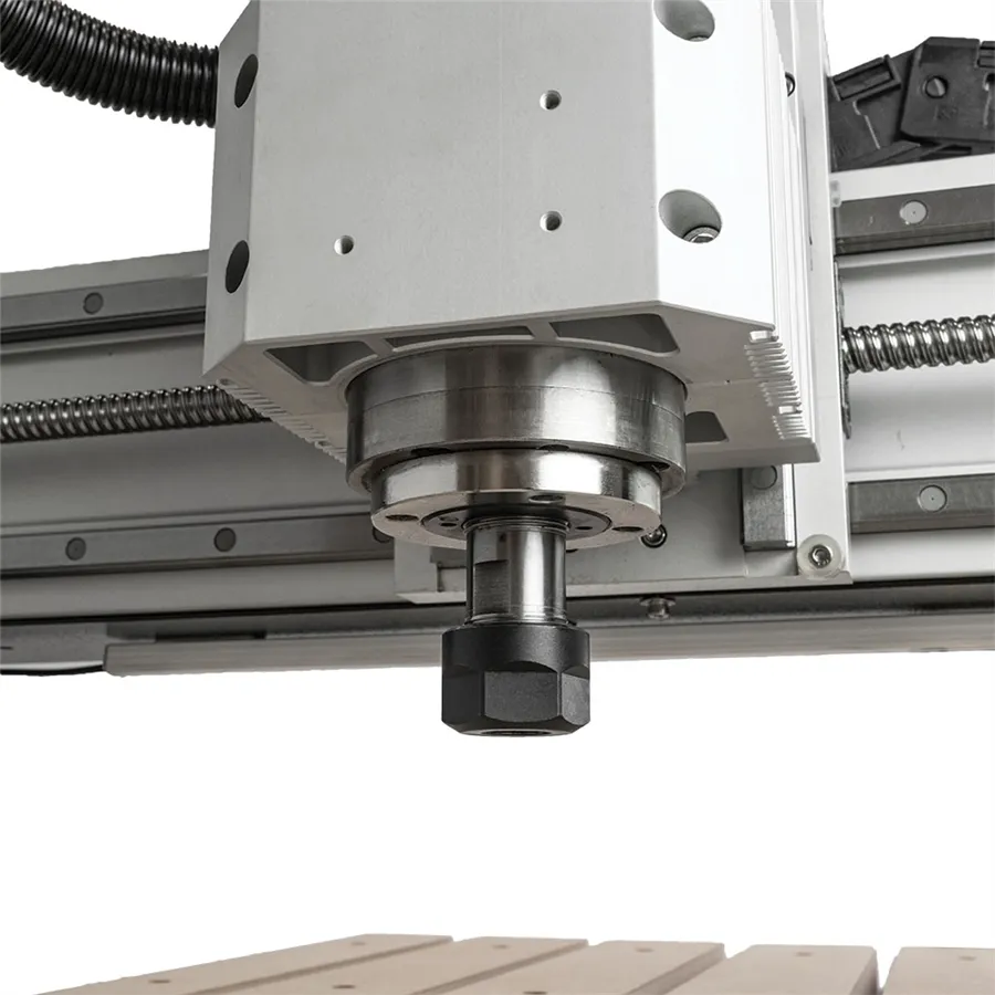 CNC pantograf IGM i2R A24 – delovno polje 610 × 1220 mm