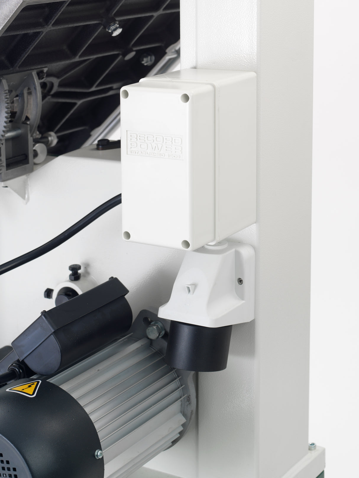 Record Power Sega a nastro Sabre-300