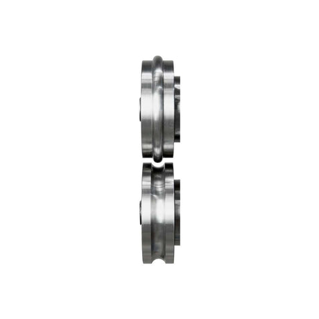 Rulli speciali Typ A3 con profilo da 3/8" installati su MSM 300 C per realizzare cordonature precise su lamiera.
