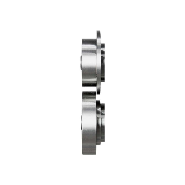 Rulli speciali Typ A7 con profilo flangia 3/8" installati su MSM 300 C per realizzare bordature rialzate precise su lamiera.