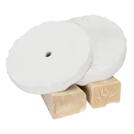 Kit composto da 4 dischi Ø 200 mm con foro 16 mm per lucidatura professionale di metalli, ideale per finitura satinata o a specchio.