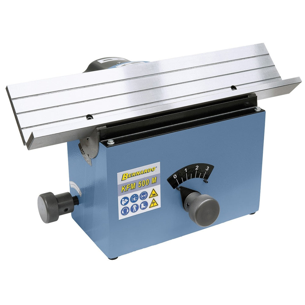 Bernardo Smussatrice KFM 500 M con guida da 500 mm e regolazione continua 15°–45°, ideale per sbavatura, smusso e preparazione di cordoni di saldatura.