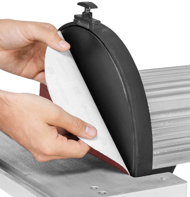 Supporto per dischi abrasivi diametro 300 mm con sistema hook-and-loop per fissaggio rapido di dischi abrasivi velcrati utilizzati nelle lavorazioni di levigatura.