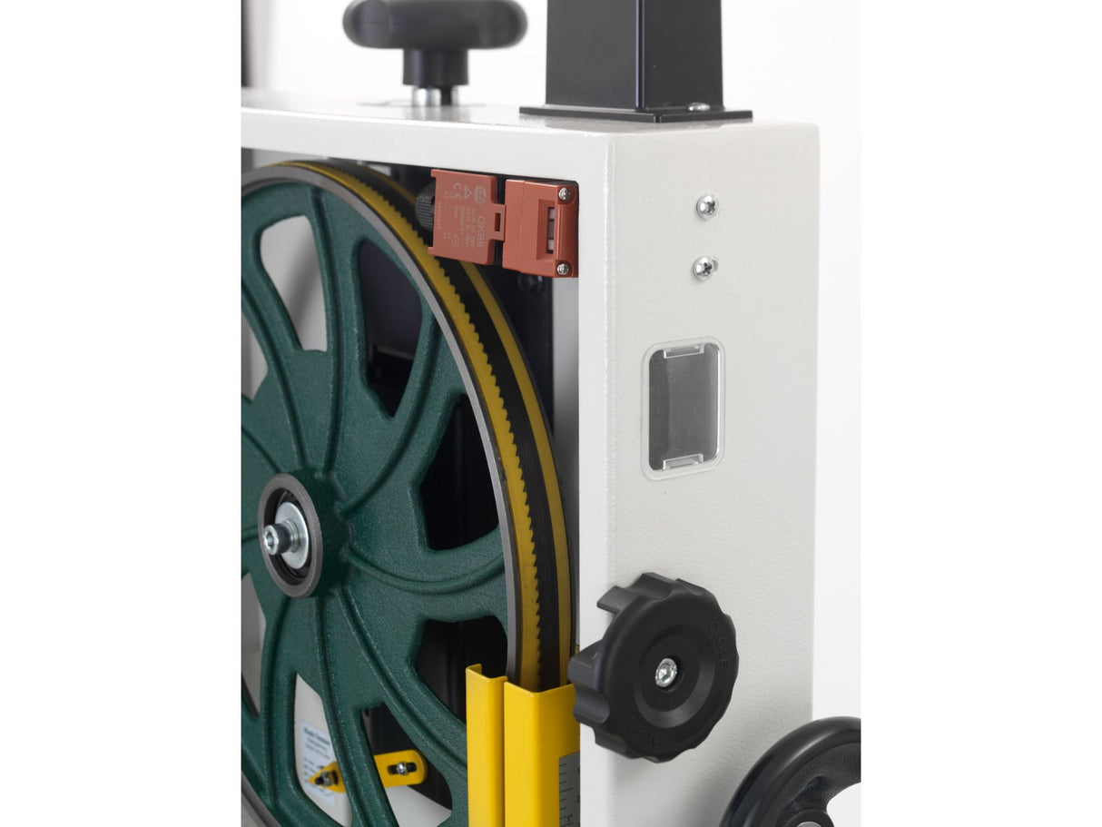 Komplet RECORD POWER SABRE 300 s sistemom za filtriranje zraka AC400