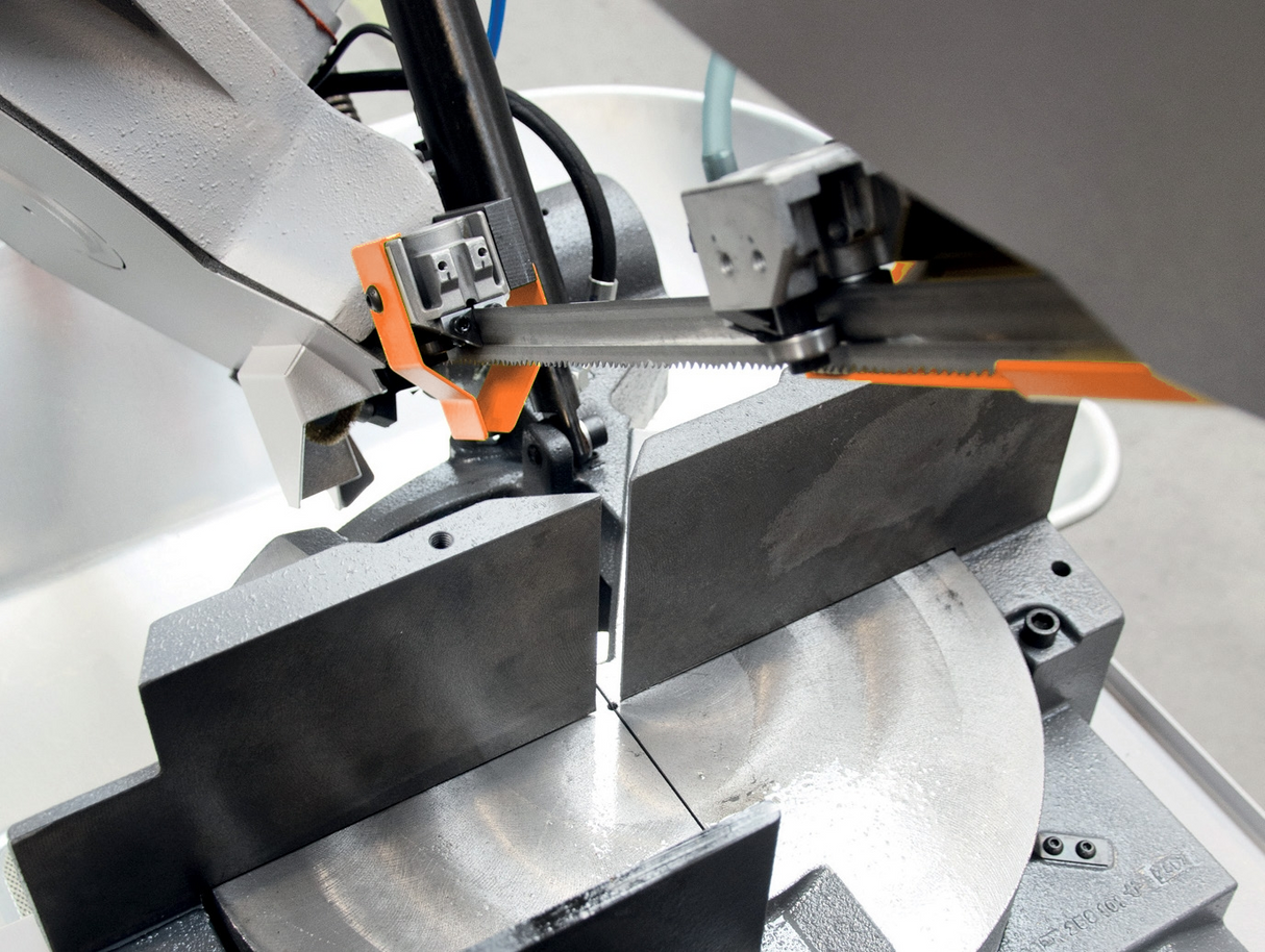 Segatrice a nastro Flott HBS 250 HA – Compatta e precisa per tagli a mitra