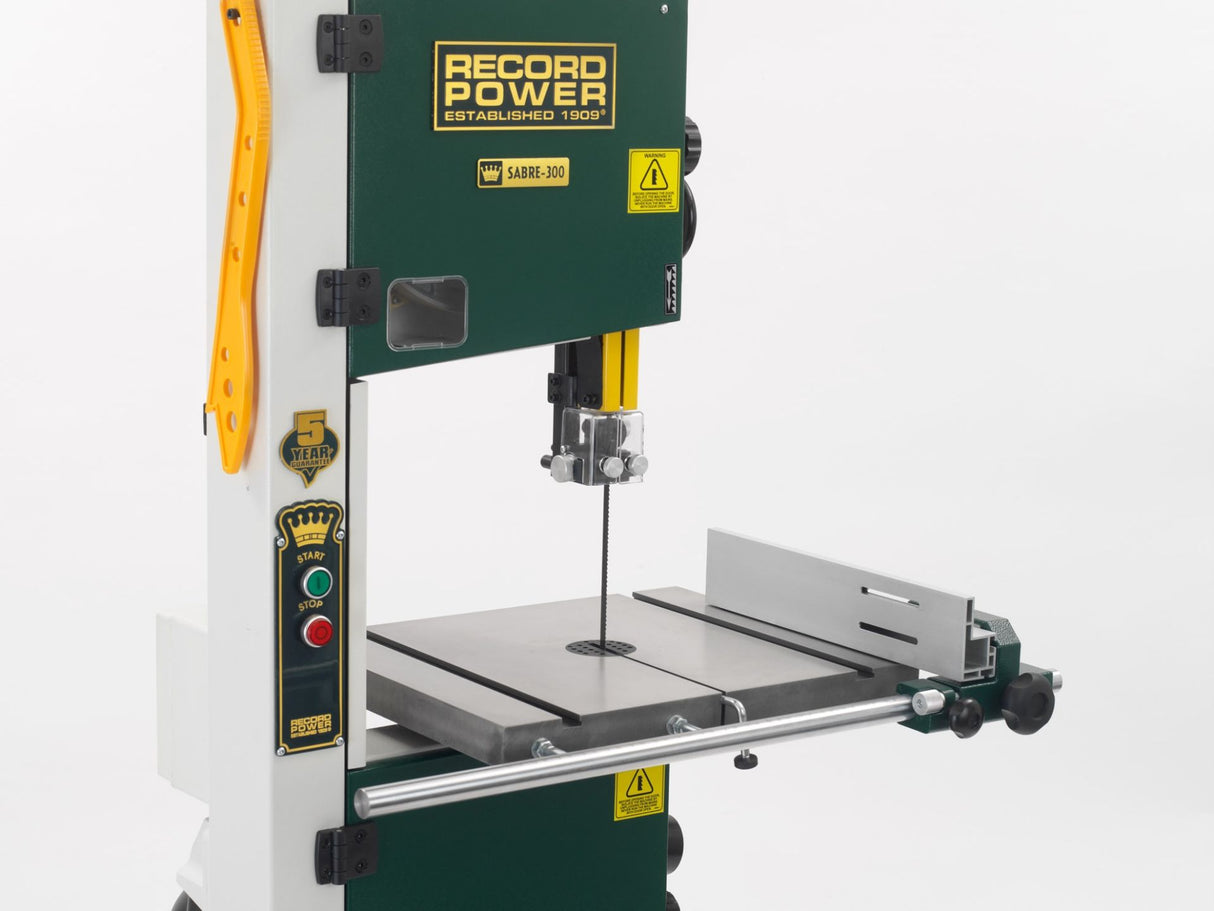 Komplet RECORD POWER SABRE 300 s sistemom za filtriranje zraka AC400